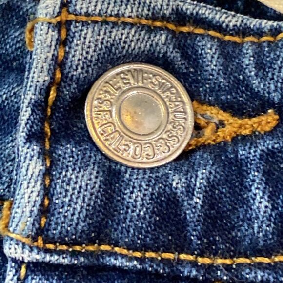Levi's Classic Indigo Jeans Women’s Size 7 S - Picture 6 of 11